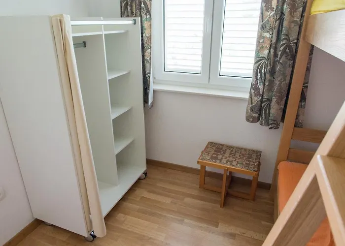 Milica Garden Appartement Prvic Sepurine